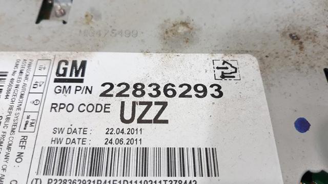 Radioodtwarzacz (radio AM/FM) Opel Astra 35