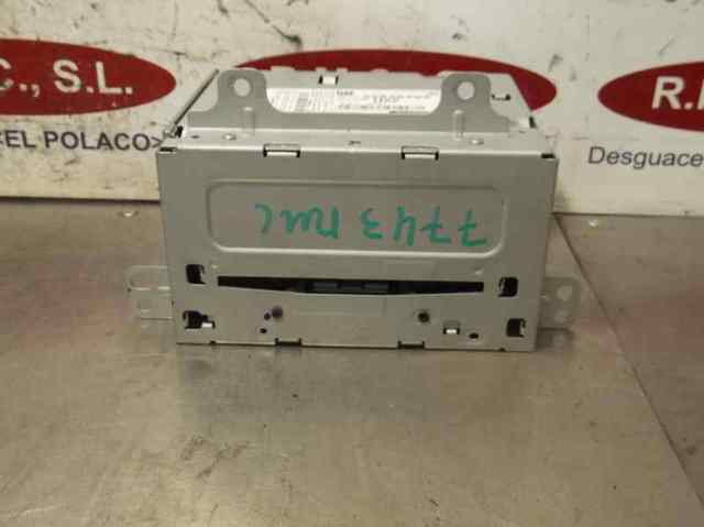 Radioodtwarzacz (radio AM/FM) Opel Astra 35