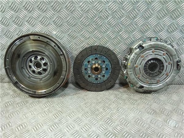  SsangYong Actyon  (2006-2012)