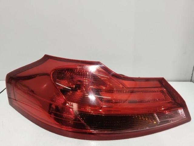 Lampa zespolona tylna lewa 22950973 OPEL