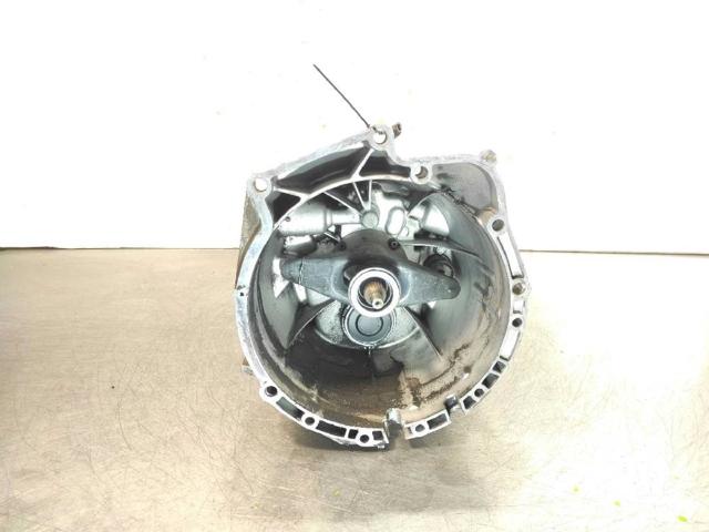 Mechaniczna skrzynia biegów w komplecie 23003439814 BMW