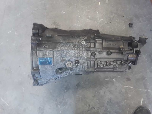 Mechaniczna skrzynia biegów w komplecie 23007533818 BMW