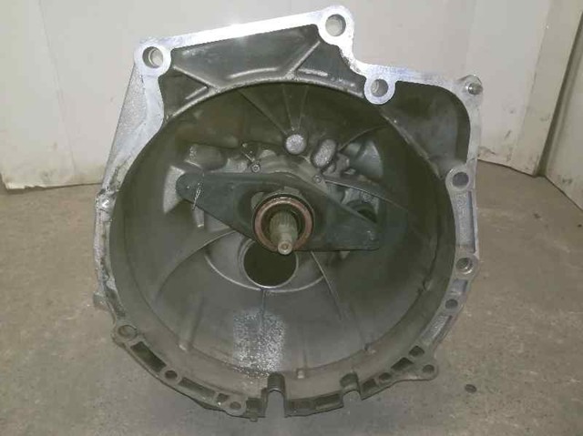 Mechaniczna skrzynia biegów w komplecie 23007562730 BMW