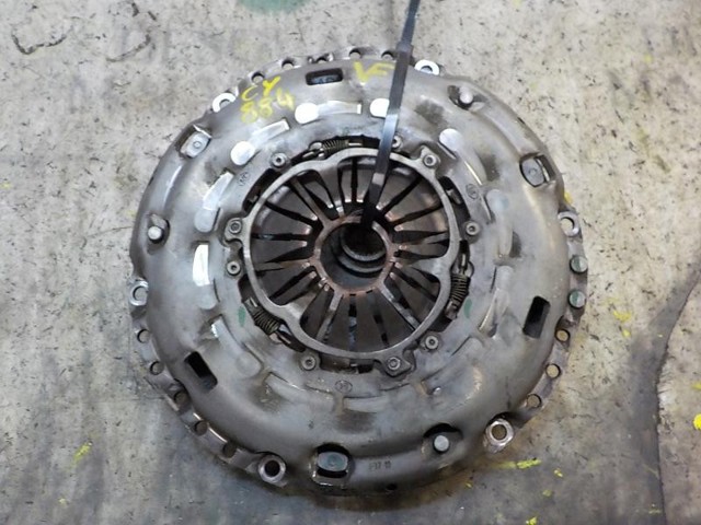 Zestaw sprzęgła (3 części) 2300A036 MITSUBISHI