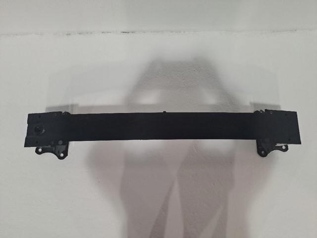 Wzmocnienie zderzaka przedniego Ford Focus 4 HN