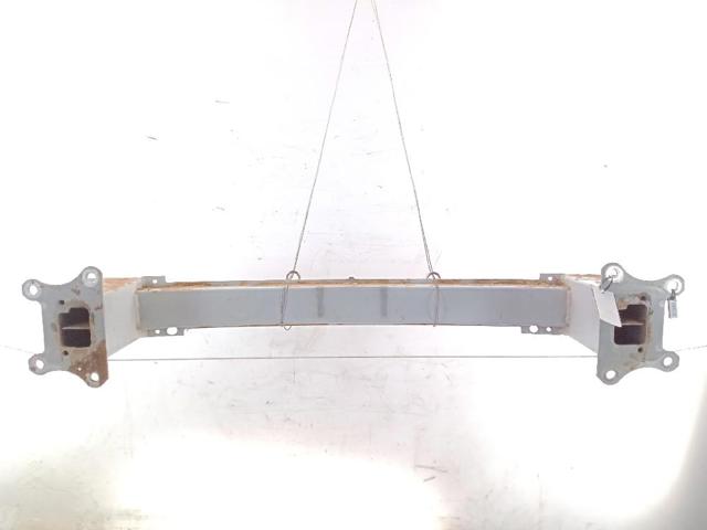 Wzmocnienie zderzaka przedniego Ford Focus 4 HP