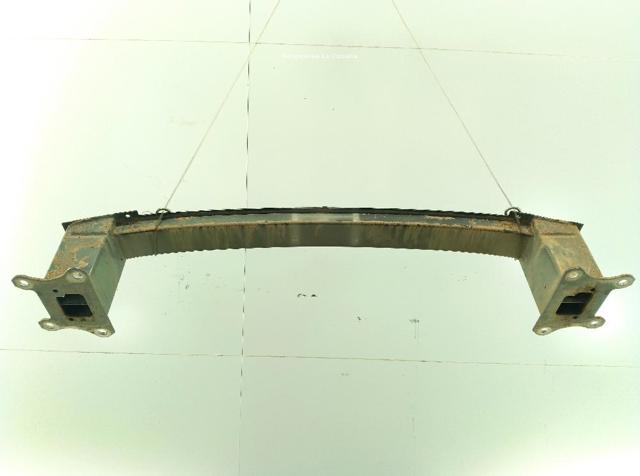 Wzmocnienie zderzaka przedniego Ford Focus 4 HP