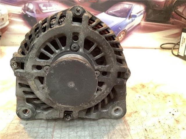 Alternator 231001822R RENAULT