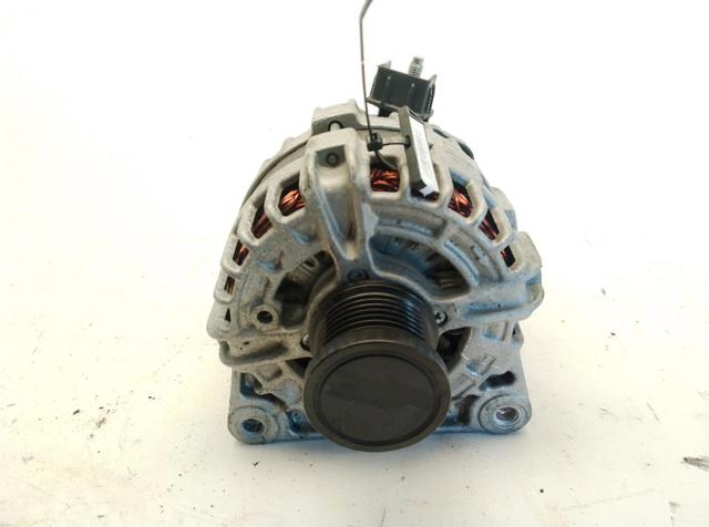 Alternator 231002175R RENAULT