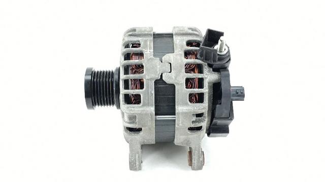 Alternator 231002175R RENAULT