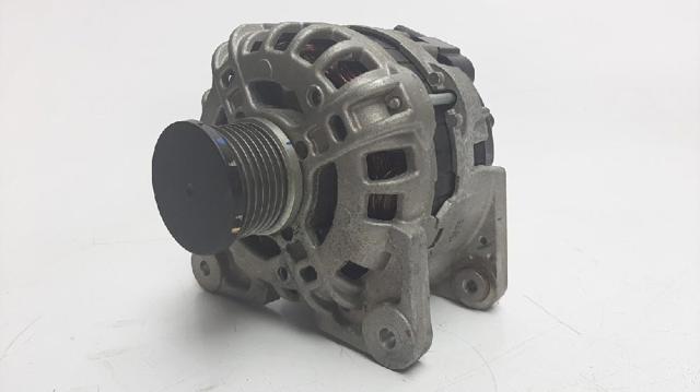 Alternator 231002854R RENAULT