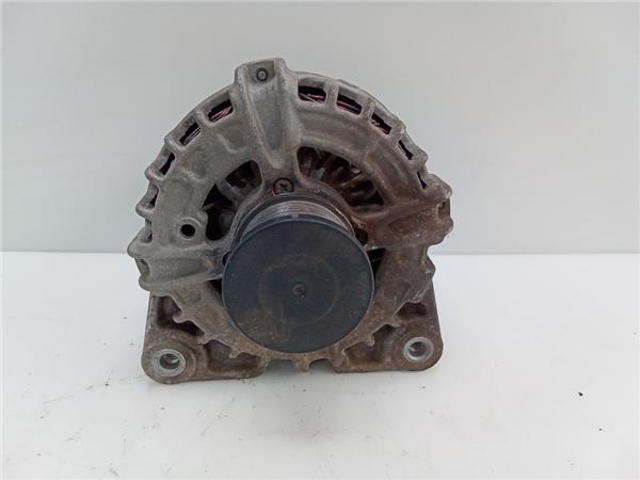 231004BE0B Renault (RVI)