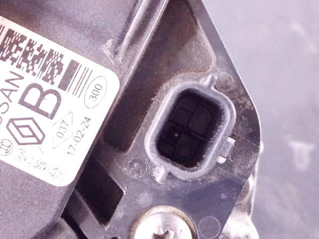 231004BE0B Renault (RVI)