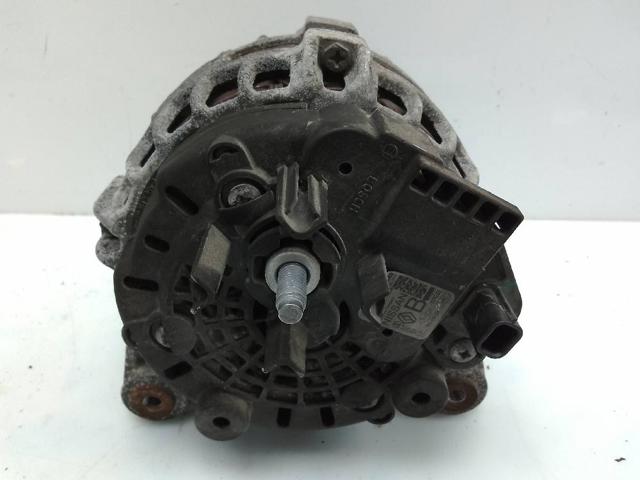 231004BE0B Renault (RVI)