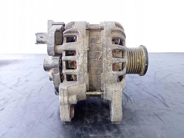 Alternator 231005079R RENAULT
