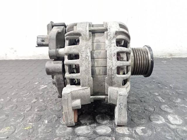 Alternator 231005079R RENAULT