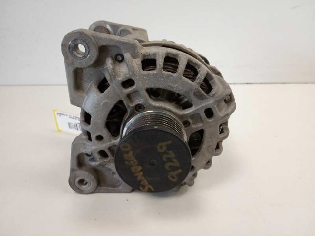 Alternator 231005079R RENAULT
