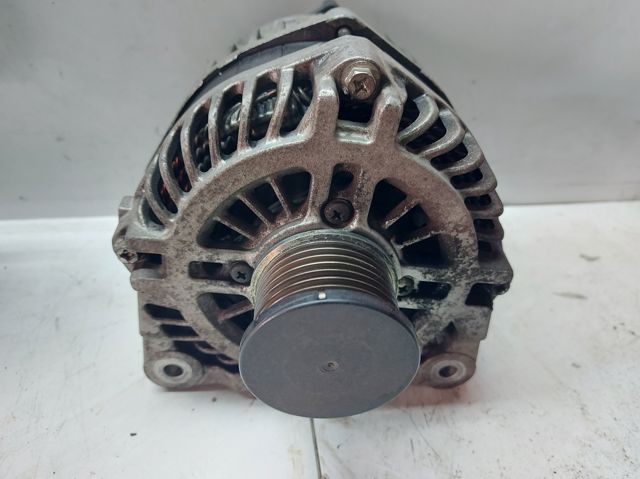 Alternator 231006729R NISSAN