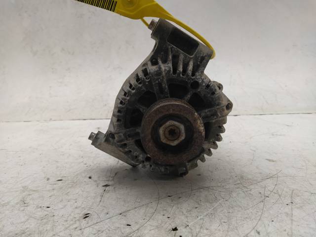 Alternator Nissan Terrano