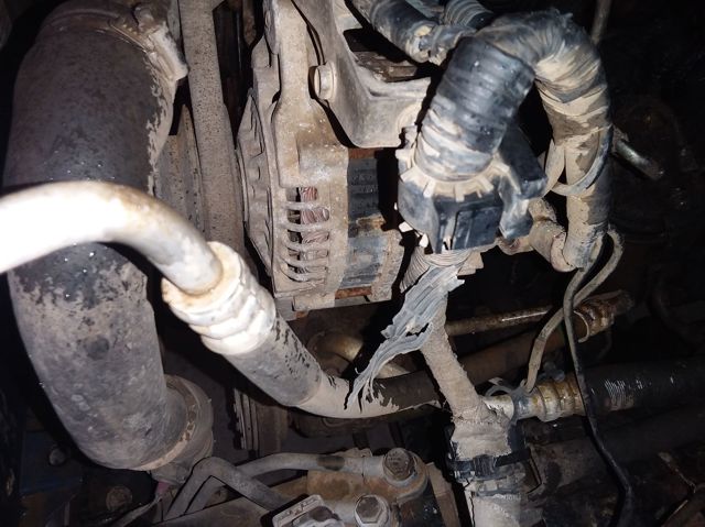 Alternator 231007T40A NISSAN
