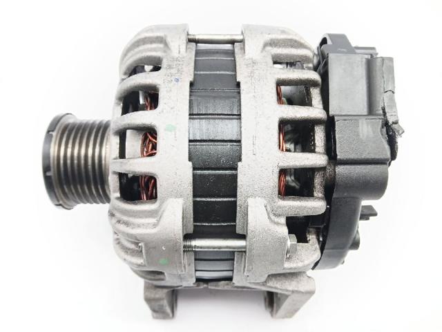Alternator 231008593R RENAULT