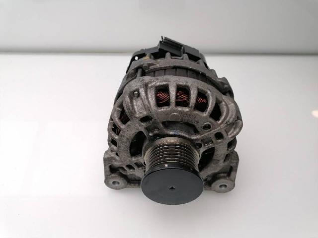 Alternator 231008593R RENAULT