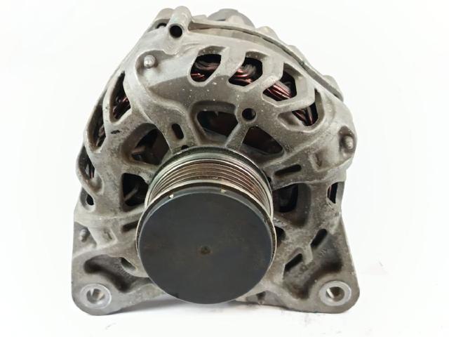 Alternator 231008918R RENAULT