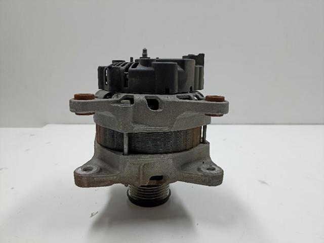 Alternator 231008918R RENAULT