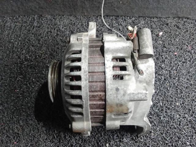 Alternator Nissan Prairie M11