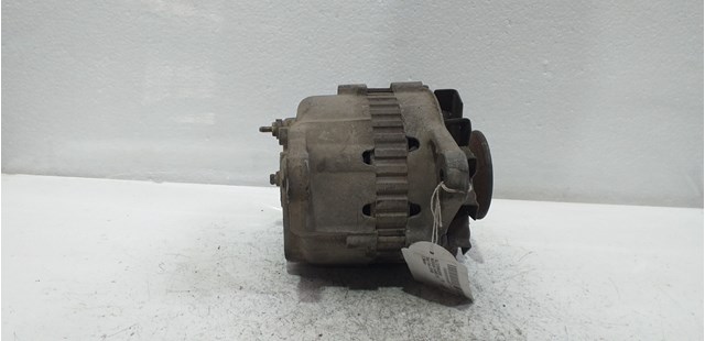 Alternator Nissan Sunny 1 B11