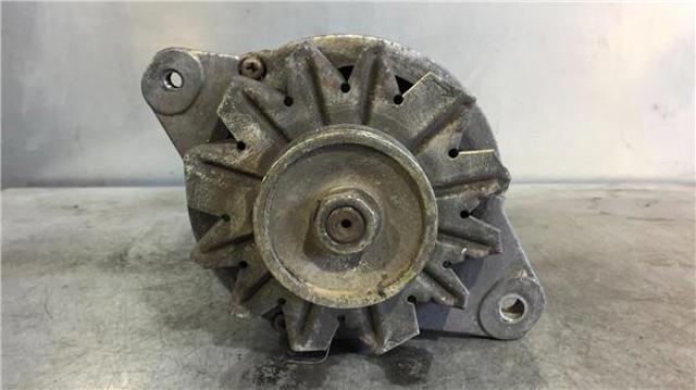 Alternator Nissan Sunny 1 B11