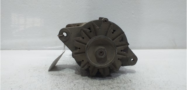 Alternator Nissan Sunny 1 B11