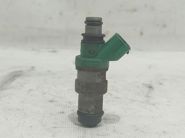 Wtryskiwacz paliwa Toyota Corolla