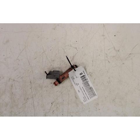 Wtryskiwacz paliwa 2325020030 TOYOTA