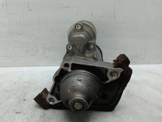 233000379R Nissan/Infiniti