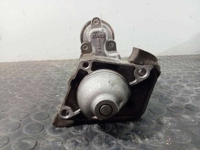 233000379R Nissan/Infiniti