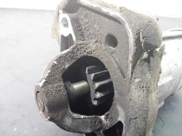 233000379R Nissan/Infiniti