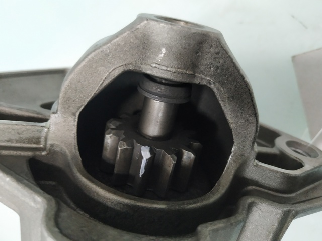 233000686R Renault (RVI)