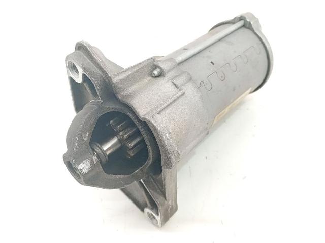 Rozrusznik 233000686R RENAULT