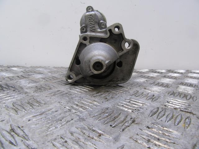 233001073R Nissan/Infiniti