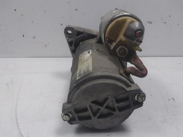 233002654R Renault (RVI)