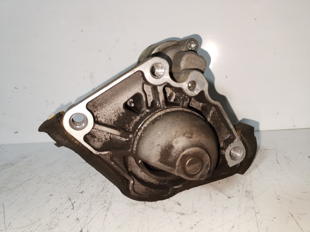 233003131R Nissan/Infiniti