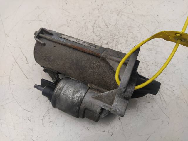 233003329R Renault (RVI)