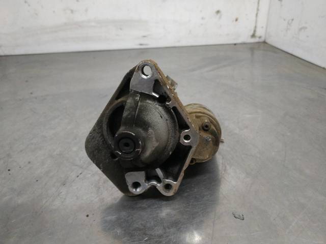 233003329R Renault (RVI)