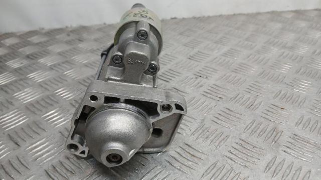 Rozrusznik 233003759R RENAULT