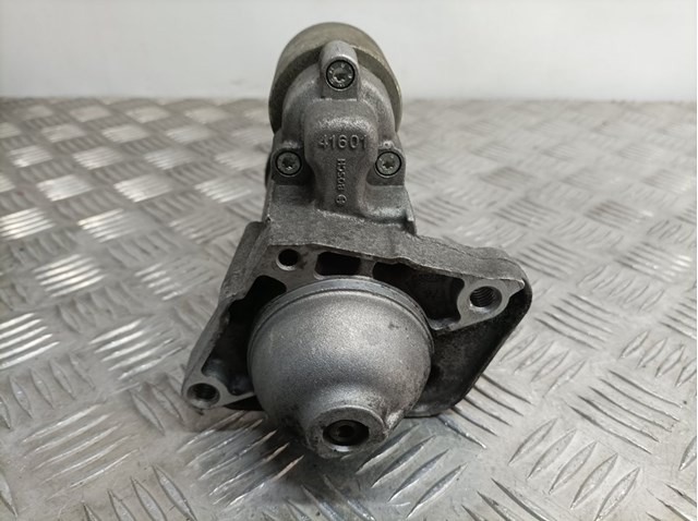 233004868R Renault (RVI)