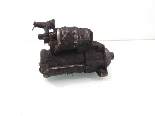 233007689R Renault (RVI)