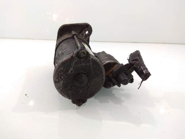 233007689R Renault (RVI)