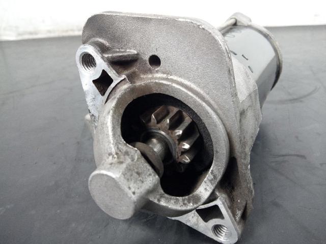 233007689R Renault (RVI)