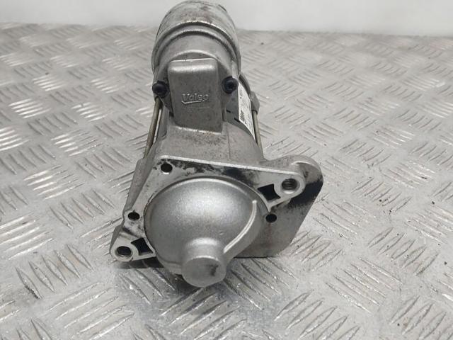 233007689R Renault (RVI)